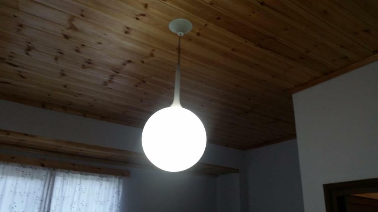 Bujtina E Tomorrit Hotell Ujanik Exteriör bild